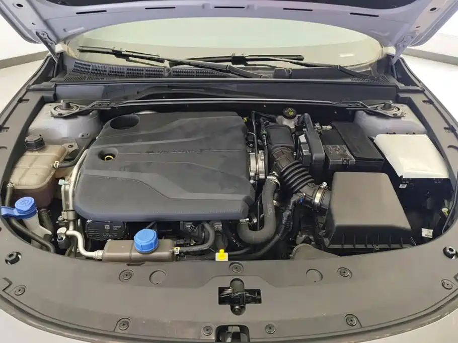 Changan UNI-V 2026 2025 3rd Generation 1.5T 500Bar Premium