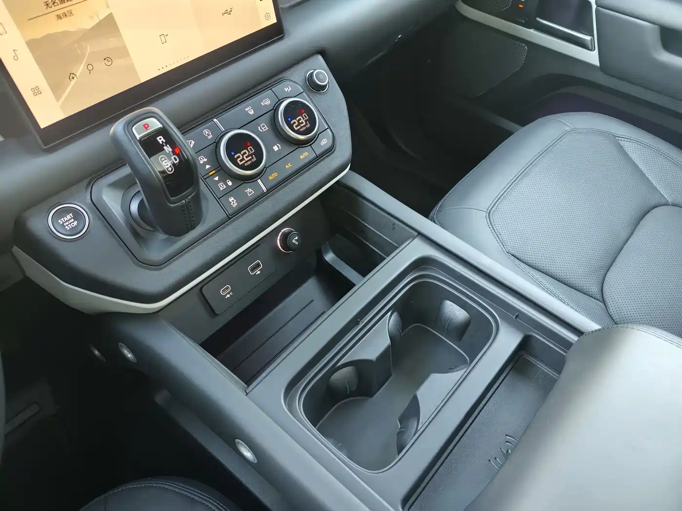Land Rover Defender 2024 90 3.0T P400 HSE фото 15