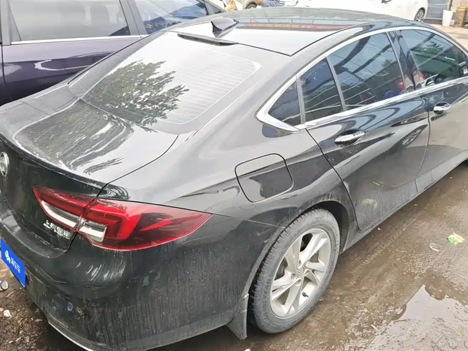 BUICK REGAL