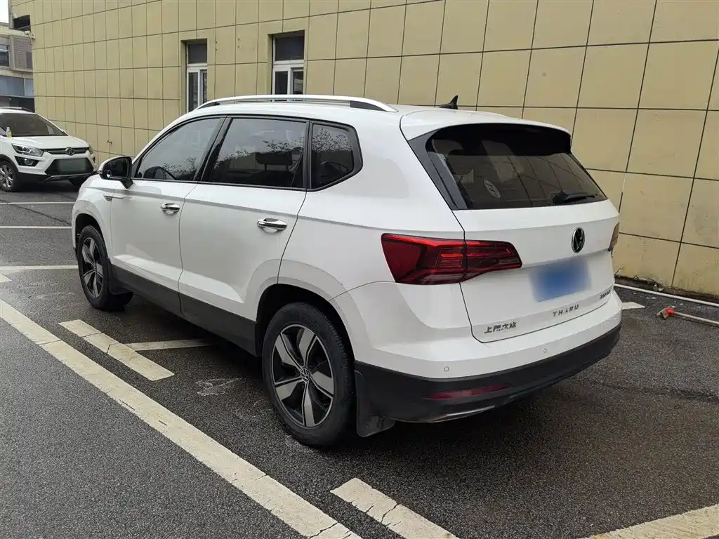 VOLKSWAGEN TUYUE