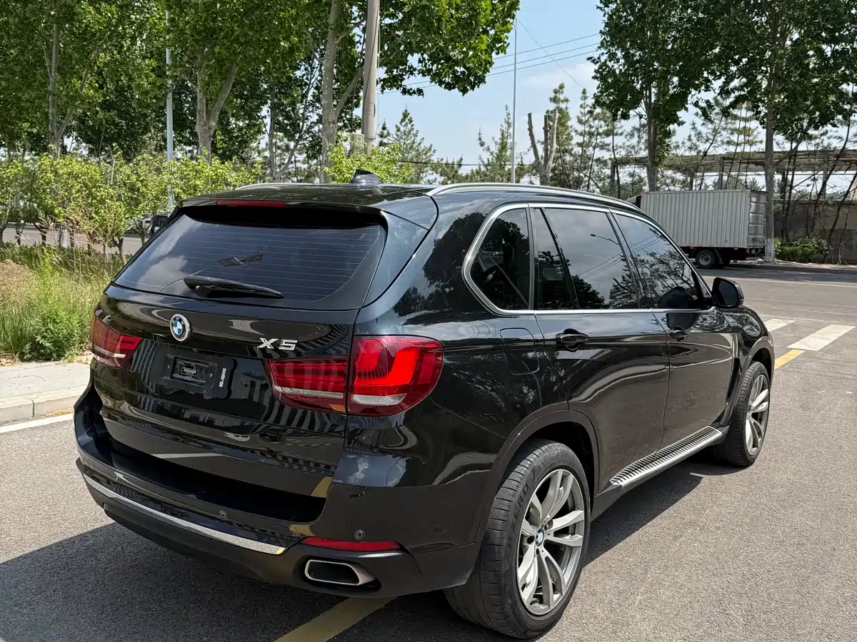 BMW X5 (Import) 2018 xDrive28i фото 7