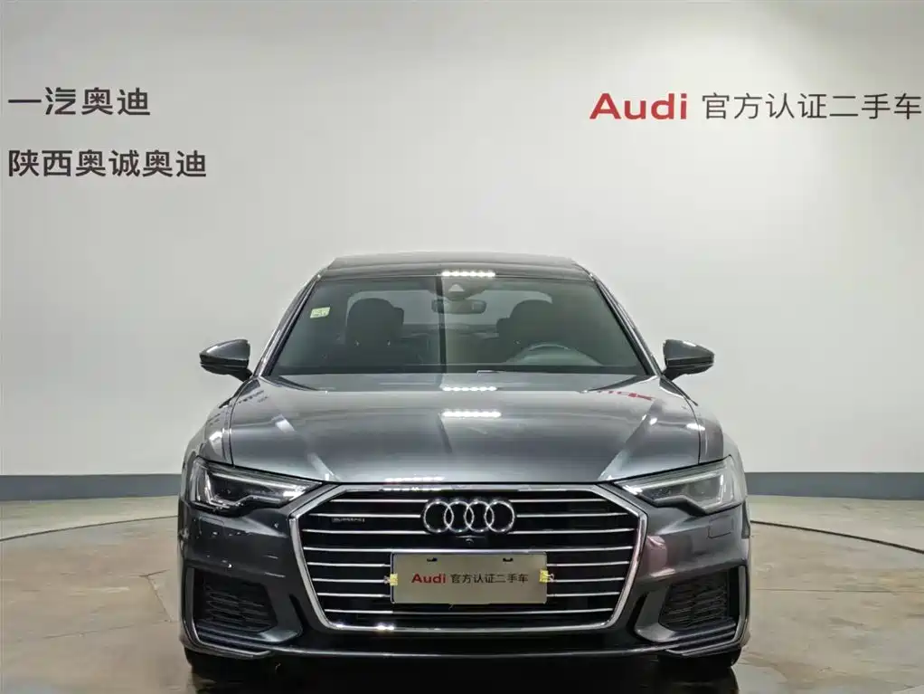Audi A6L 2019 45 TFSI quattro Exclusive Dynamic фото 2