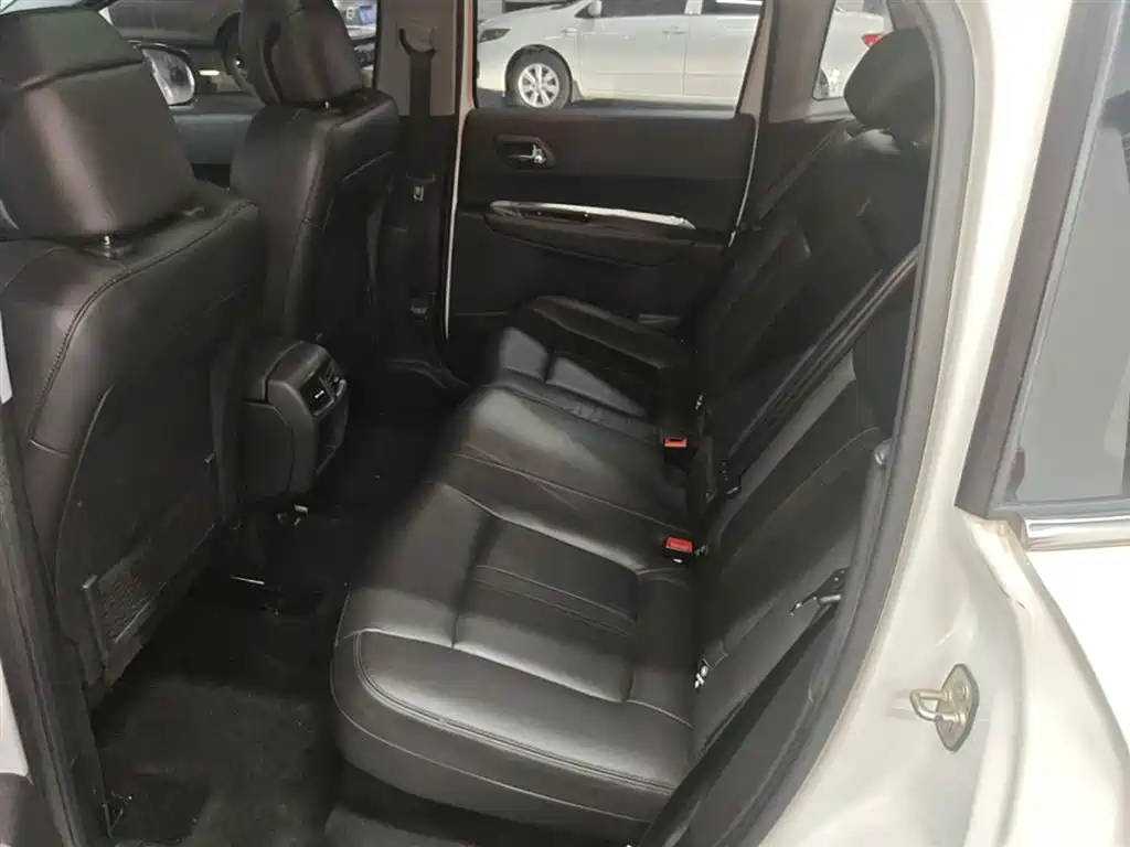 Peugeot 3008 2015 1.6THP Automatic Top Style Edition фото 17
