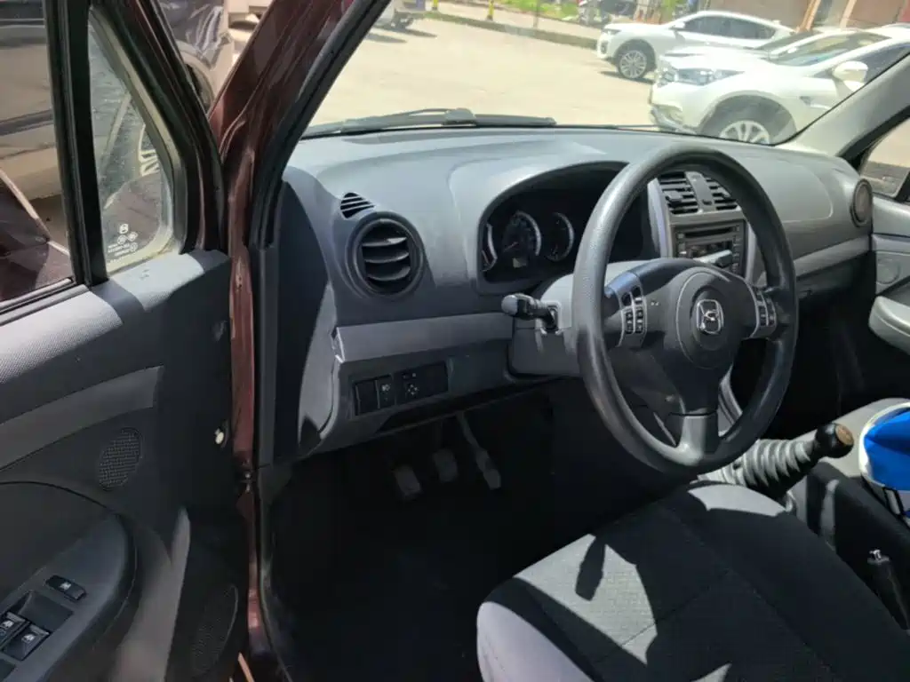 Suzuki Beidouxing X5 2015 2013 Cruiser 1.4L VVT Standard