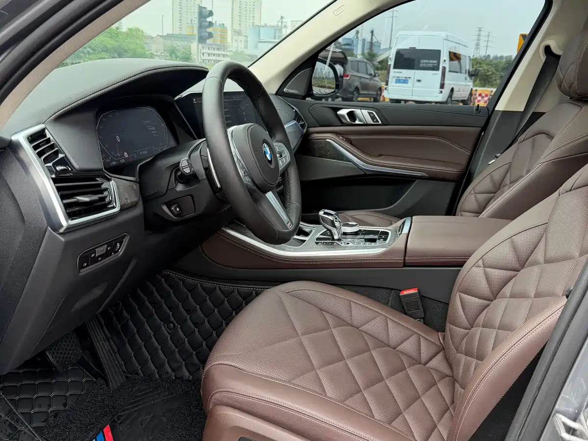 BMW X5 2022 xDrive 30Li Premium M Sport Package фото 12