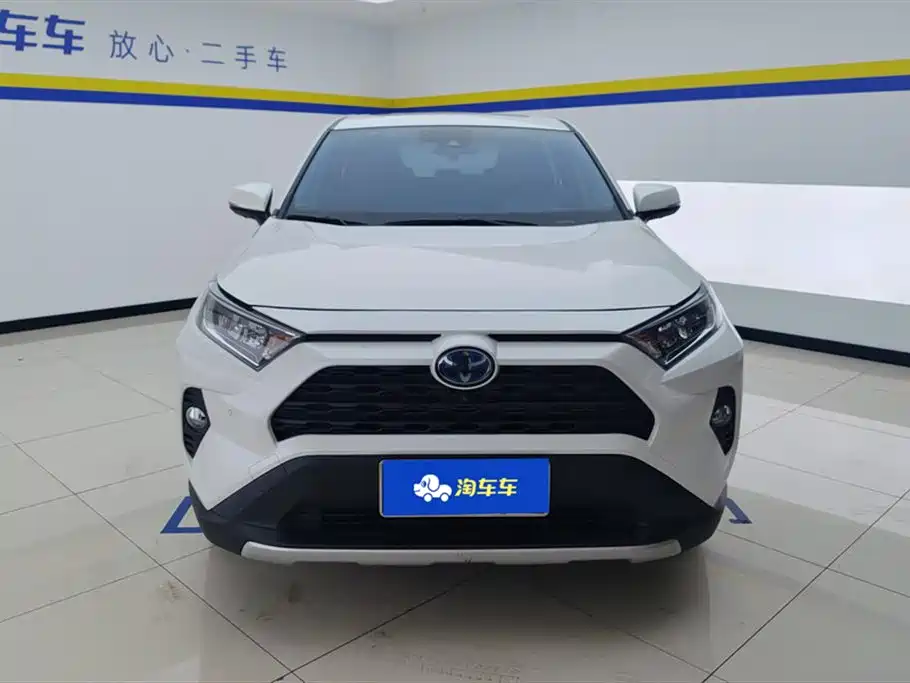 Toyota RAV4 Rongfang 2020 Hybrid 2.5L E-CVT 4WD Elite PLUS фото 2