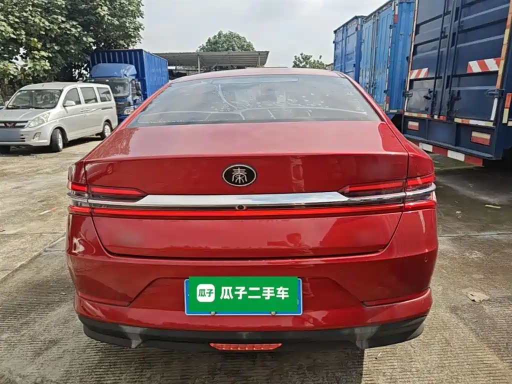 BYD Qin Pro 2018 1.5TI Automatic Smart Connected Dynamic Edition фото 6