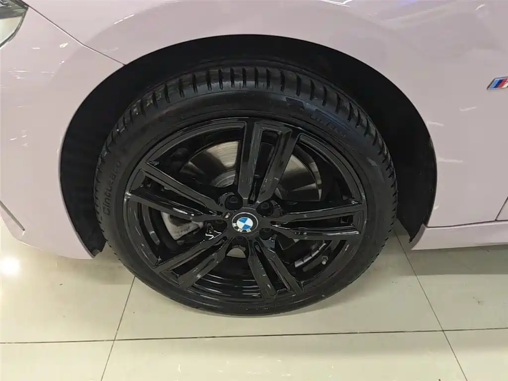 BMW 1 Series 2022 125i M Sport Shadow Edition фото 23