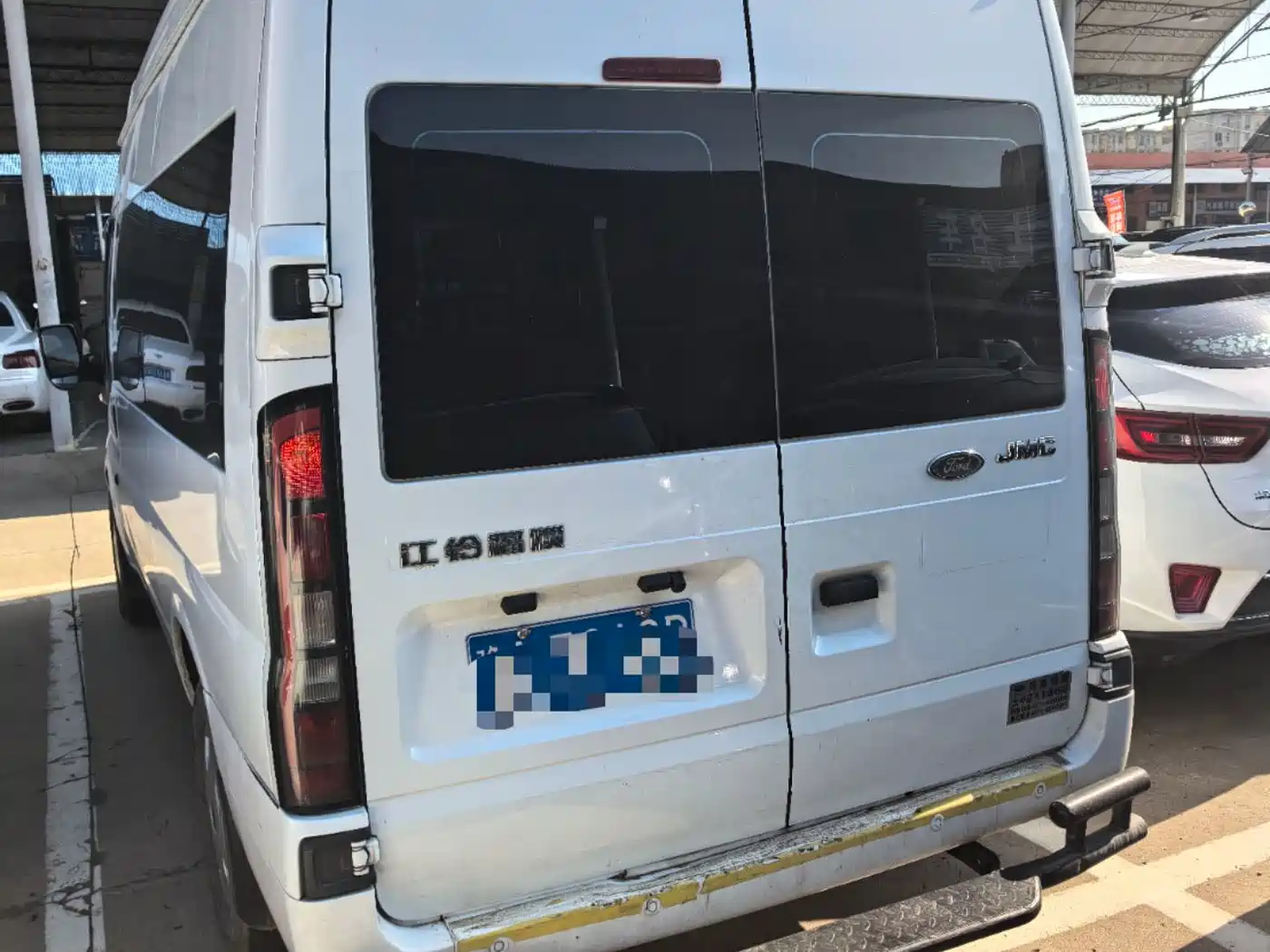 Jiangling JMC Fushun 2023 2023 2.0T Automatic Medium Wheelbase High Roof Commercial MPV 6 Seats