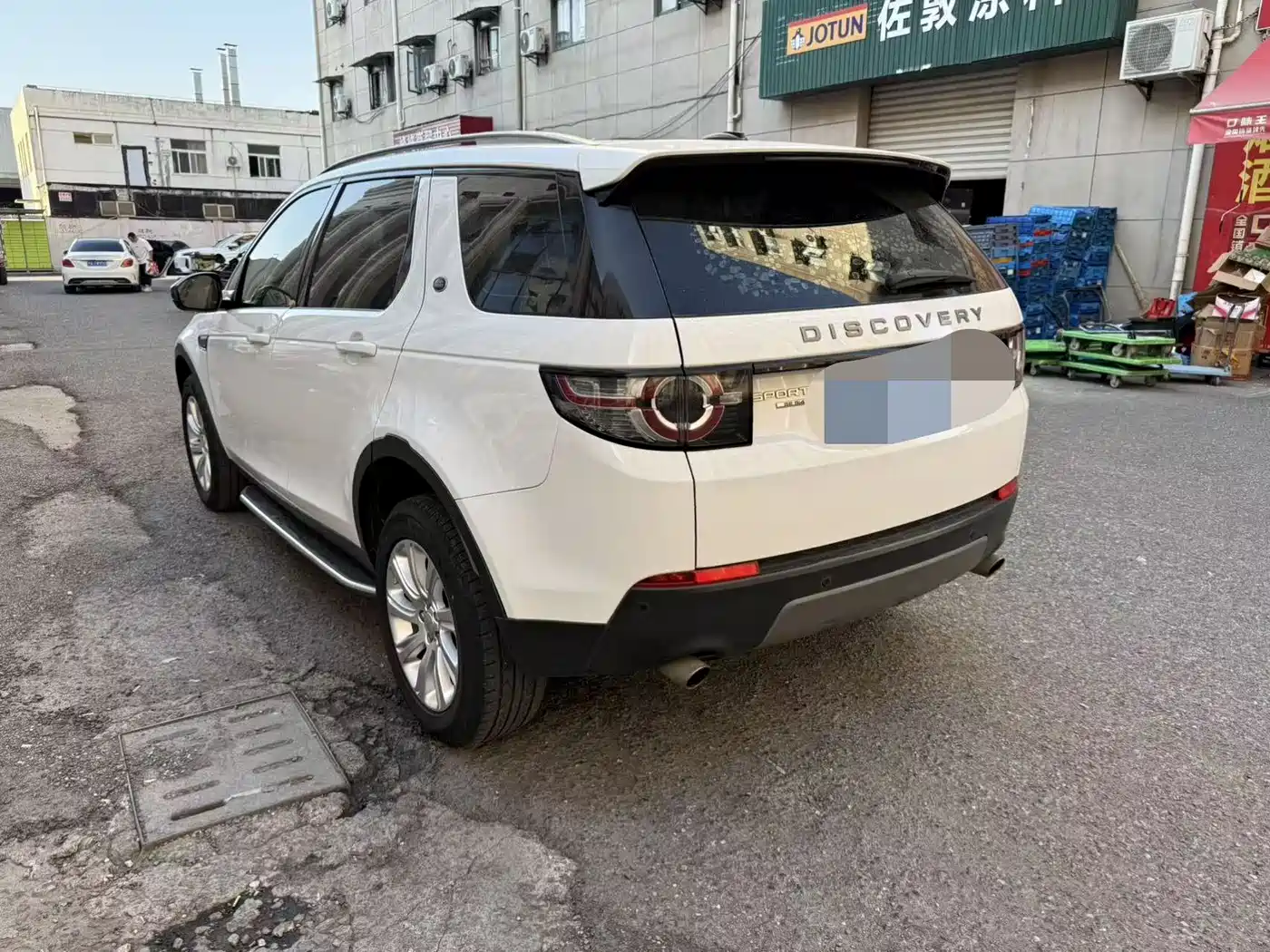 Land Rover Discovery Sport 2016 2.0T SE фото 9