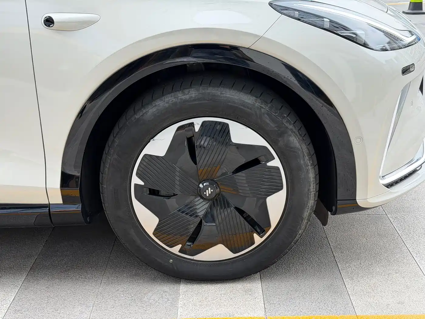 ZHIJI AUTOMOBILE ZHIJI LS7