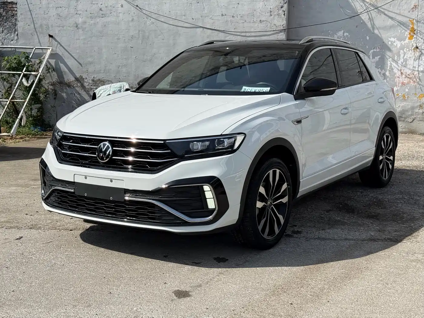 Volkswagen T-ROC 2021 Facelift 280TSI DSG 2WD R-Line Pro Smart Connect Edition