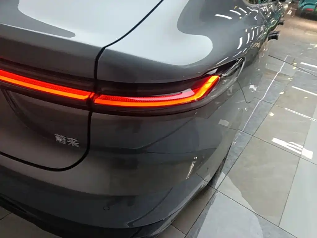 NIO ET7 2026 2024 75kWh Executive Signature Edition