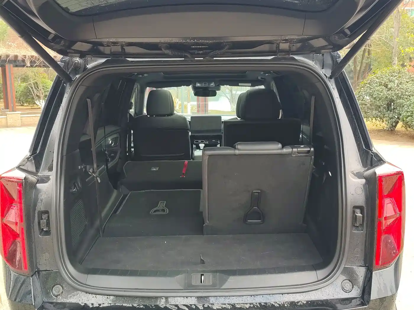 GAC Trumpchi Trumpchi GS8 2022 Pilot Series 2.0TGDI 2WD Luxury Smart Connect Edition (7-Seater) фото 8