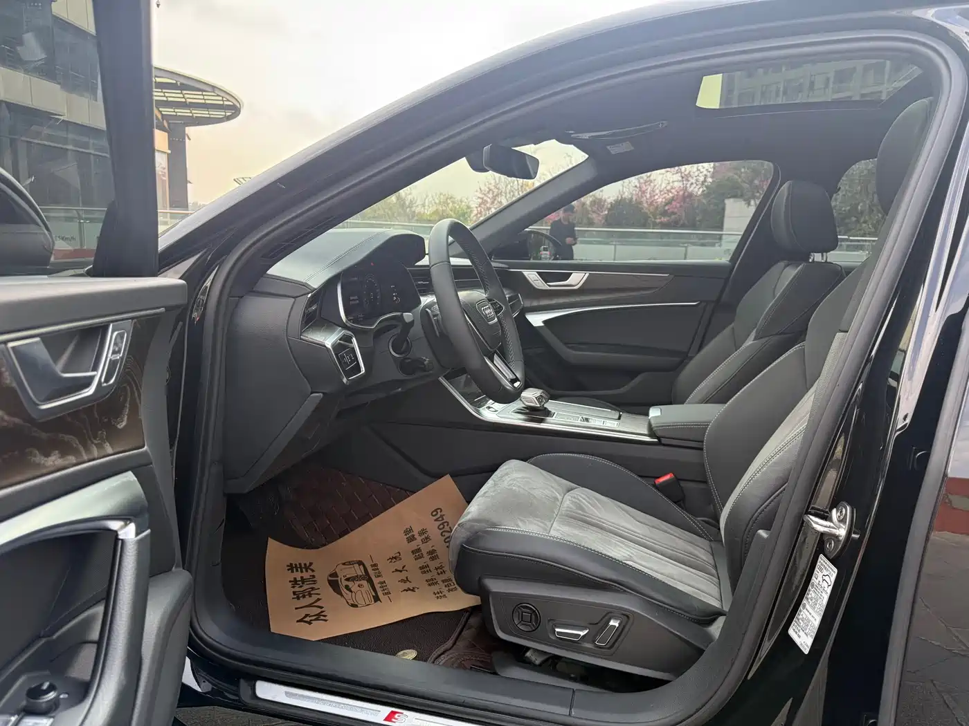 Audi A6L 2023 40 TFSI Luxury Dynamic фото 4