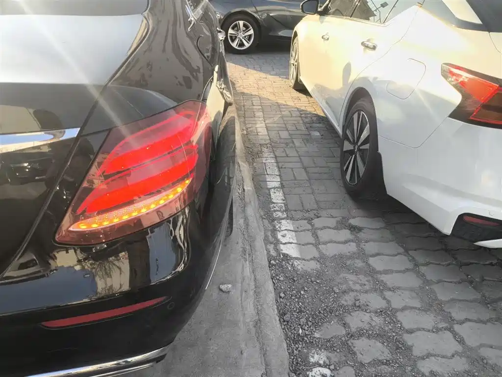 Mercedes-Benz E-Class 2019 E 300 L Luxury фото 24
