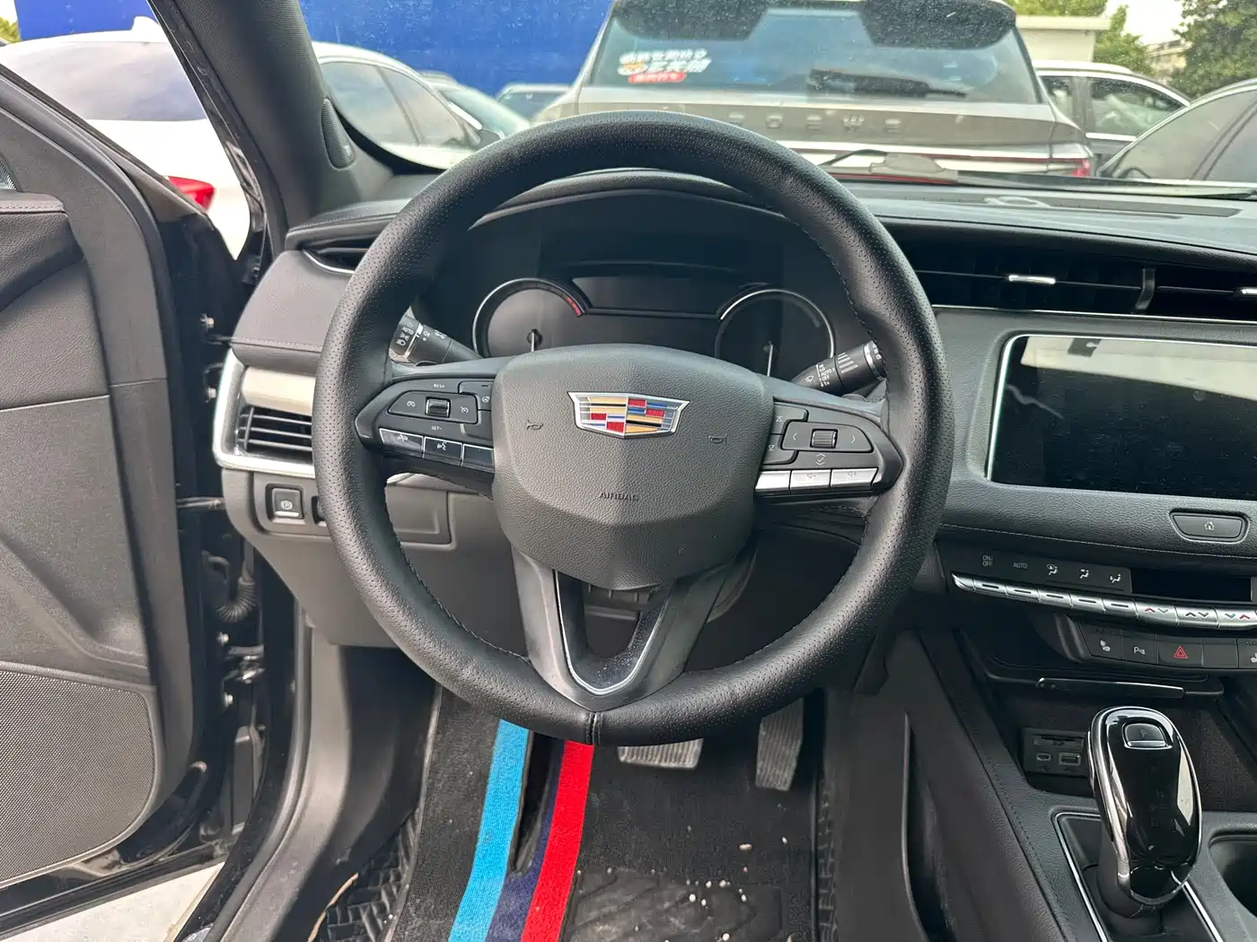 Cadillac XT4 2020 28T FWD Leading Trim фото 11