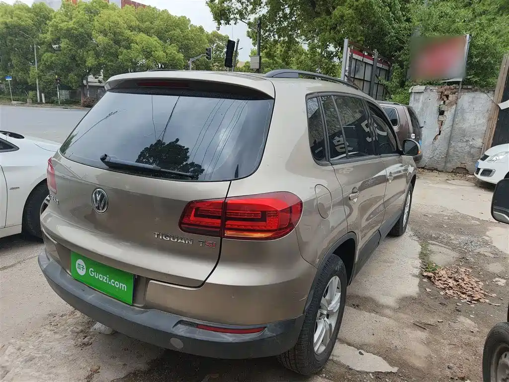Volkswagen Tiguan 2013 1.8TSI Auto 2WD Trend Edition фото 7