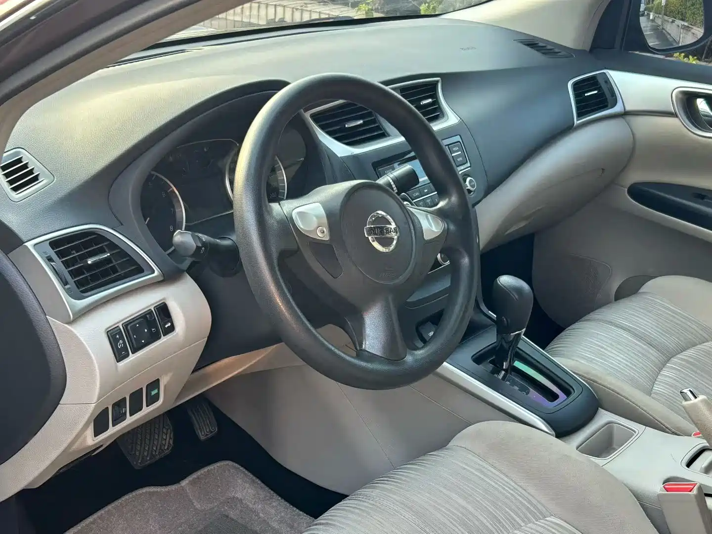 Photo 9 - Nissan Sylphy
