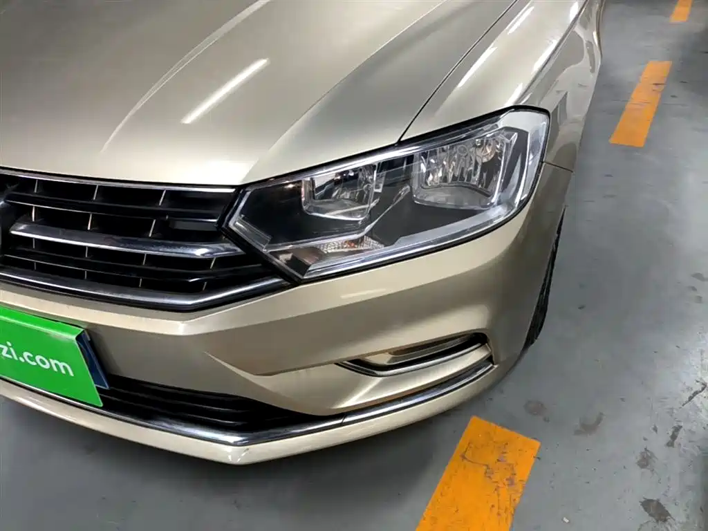 Volkswagen Bora 2017 1.6L Manual Comfort Edition фото 24