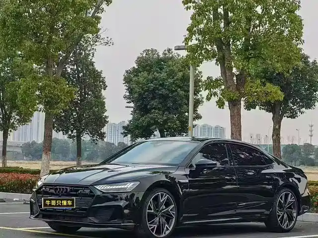 AUDI A7L