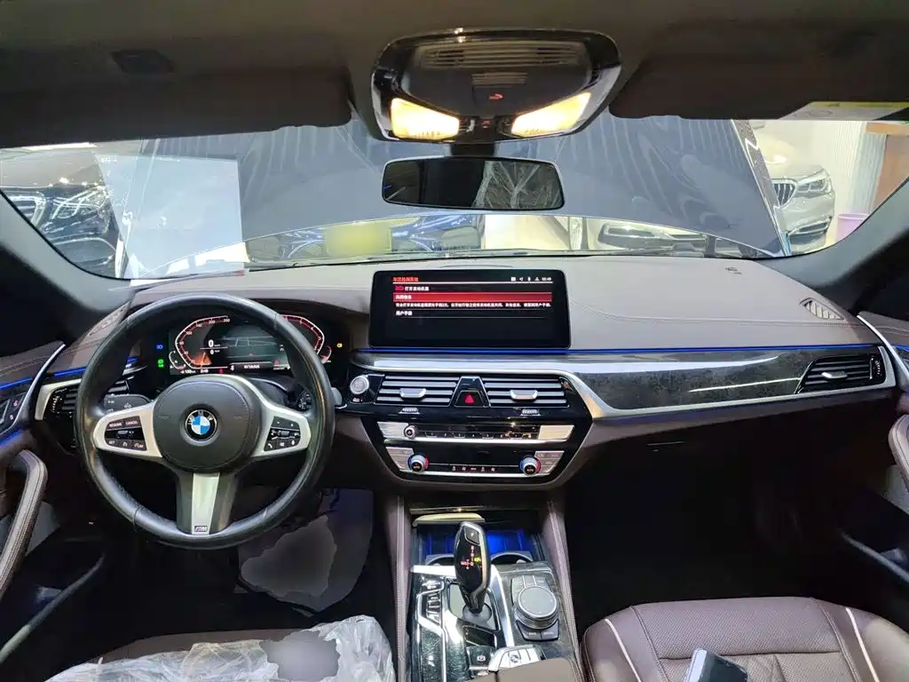 BMW 5-SERIES