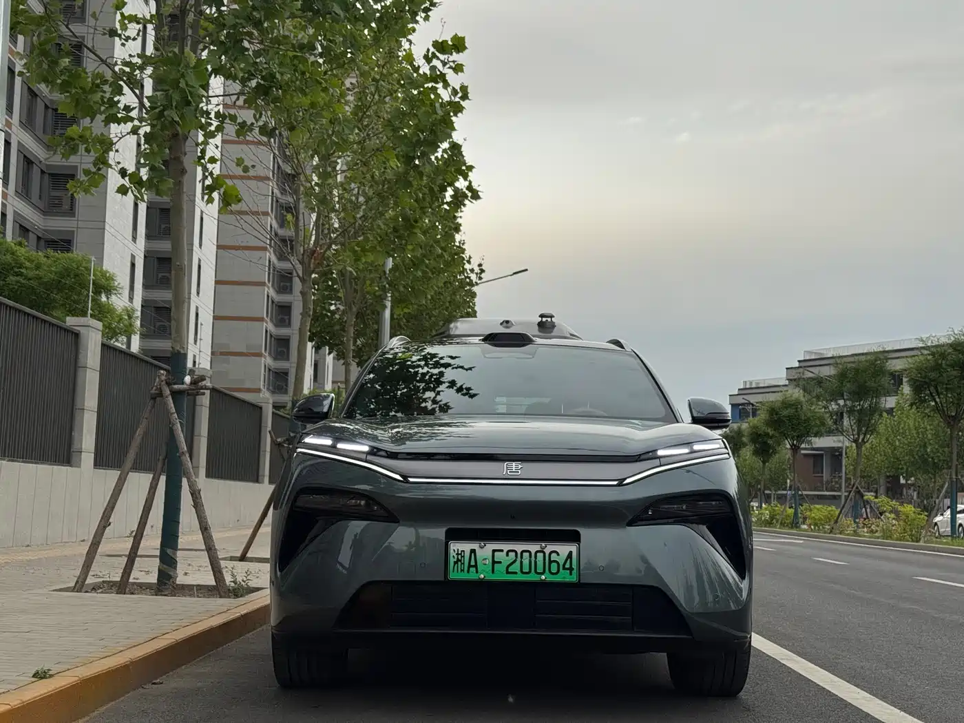 BYD Tang L 2025 DM 175KM Drone Player Edition фото 2