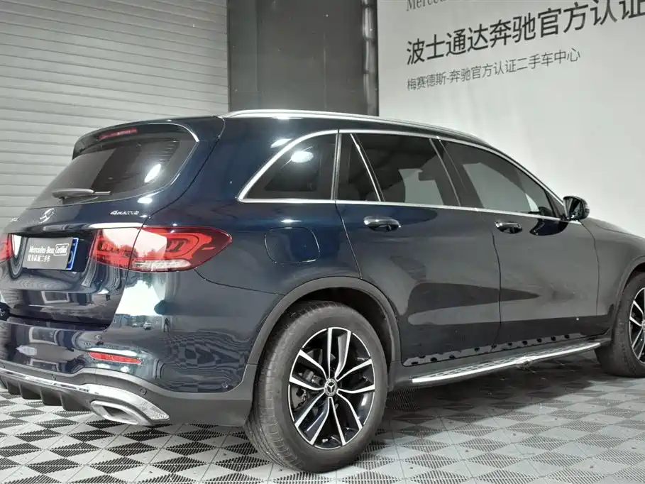 Mercedes-Benz GLC 2020 Facelift GLC 300 L 4MATIC Dynamic фото 14