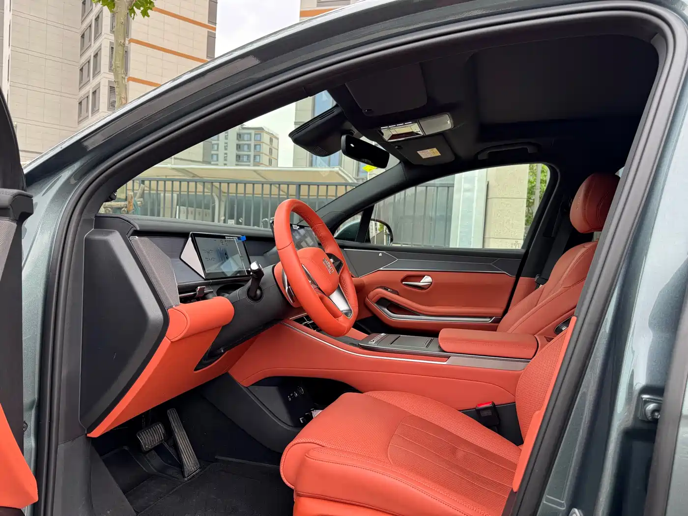 BYD Tang L 2025 DM 175KM Drone Player Edition фото 7