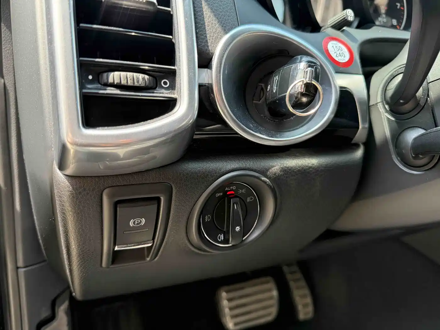 Porsche Cayenne 2015 Cayenne 3.0T фото 7