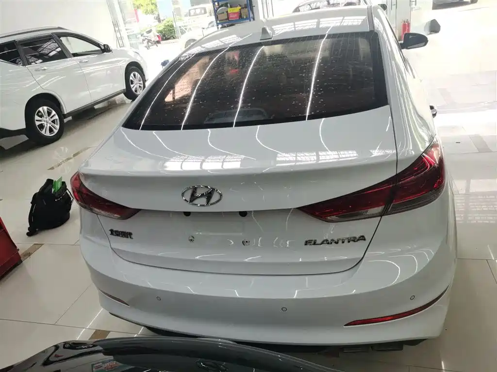 Hyundai Elantra 2019 1.4T Dual-clutch XuanDong·Vitality Type фото 4