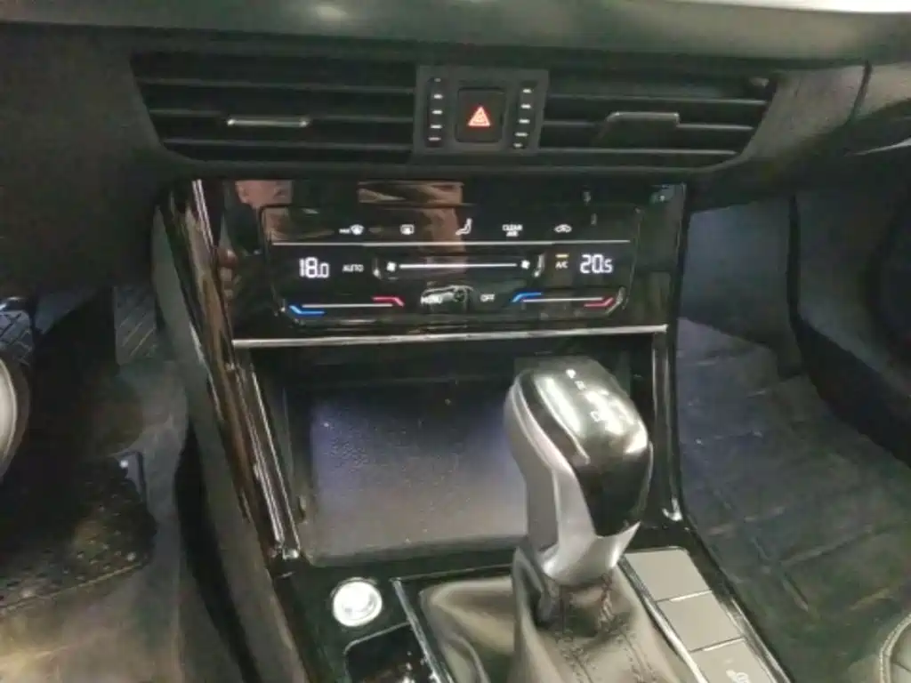 Volkswagen Passat New Energy 2025 2025 430PHEV Hybrid Business Edition