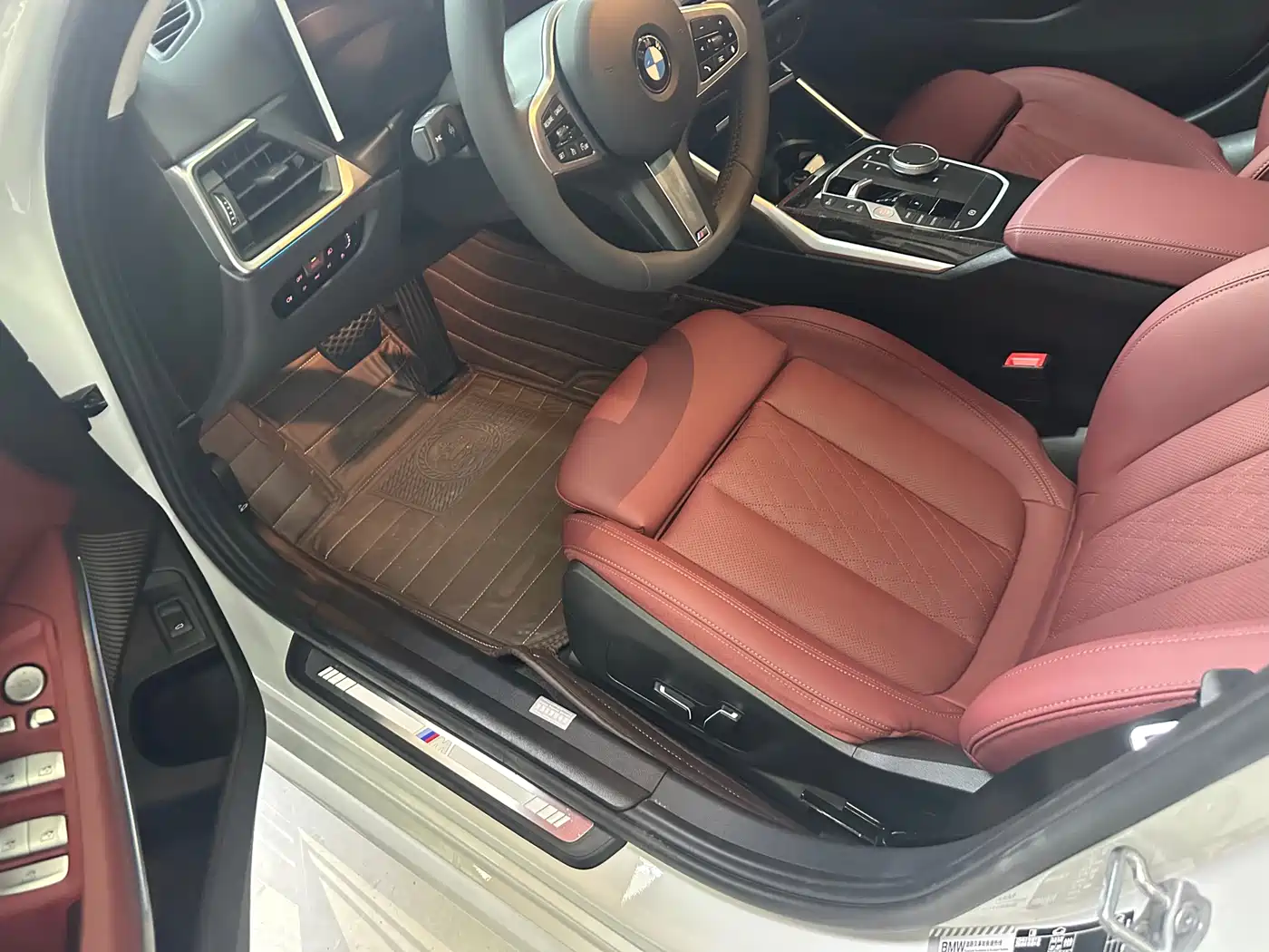 BMW 3 Series 2024 325Li M Sport Package фото 4