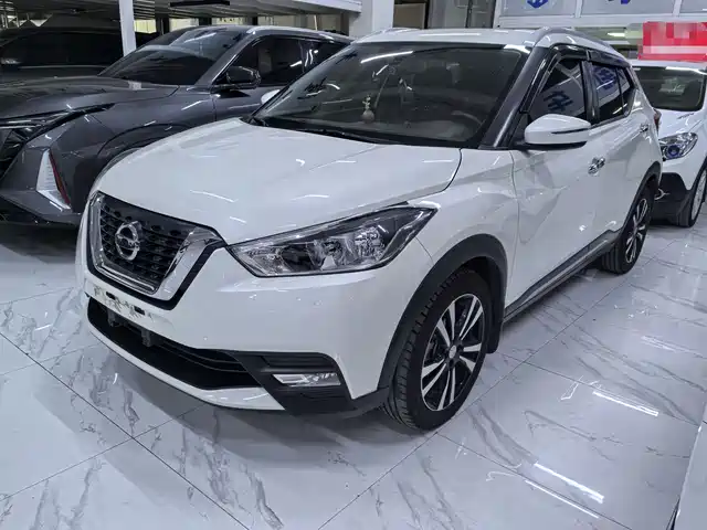 Nissan Kicks 2018 1.5L CVT Smart Connect Luxury Edition