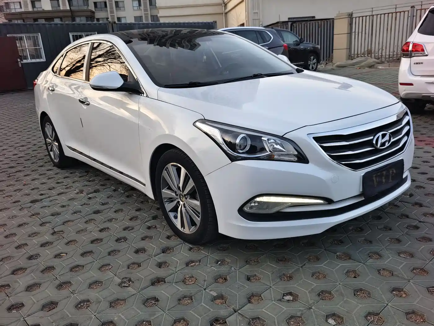 Hyundai Mistra 2014 1.8L Auto Smart GLS фото 3