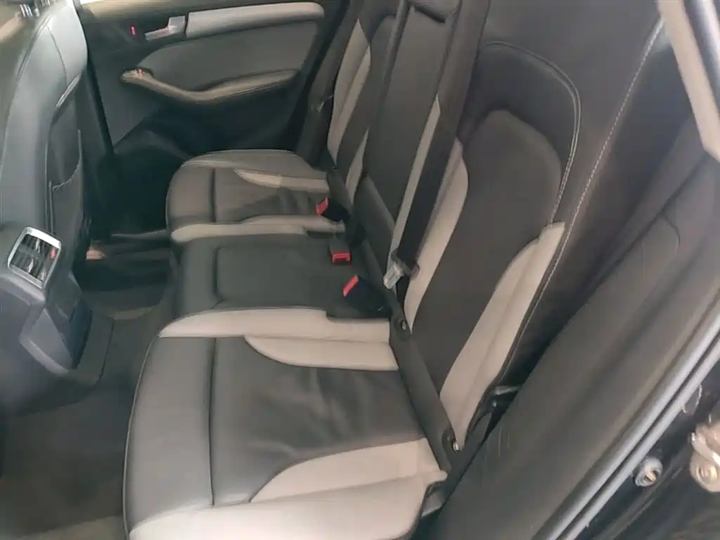 Audi Q5 2017 Plus 40 TFSI Technology фото 17