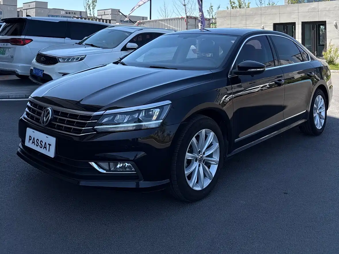 Volkswagen Passat 2017 330TSI DSG Prestige
