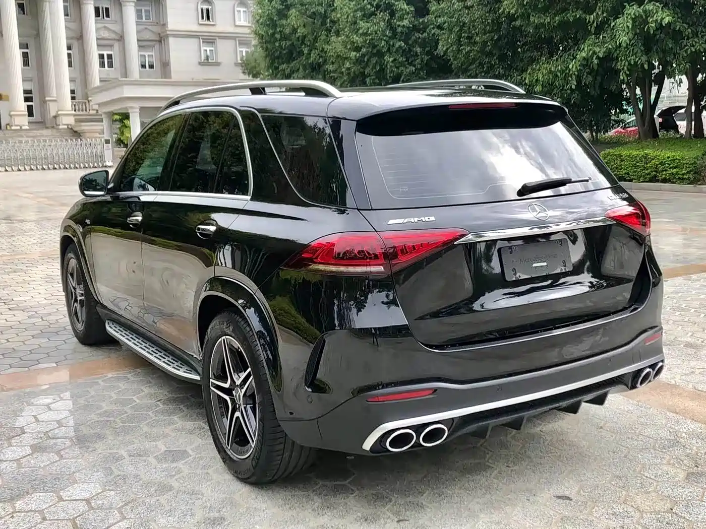 Photo 5 - Mercedes-Benz GLE AMG