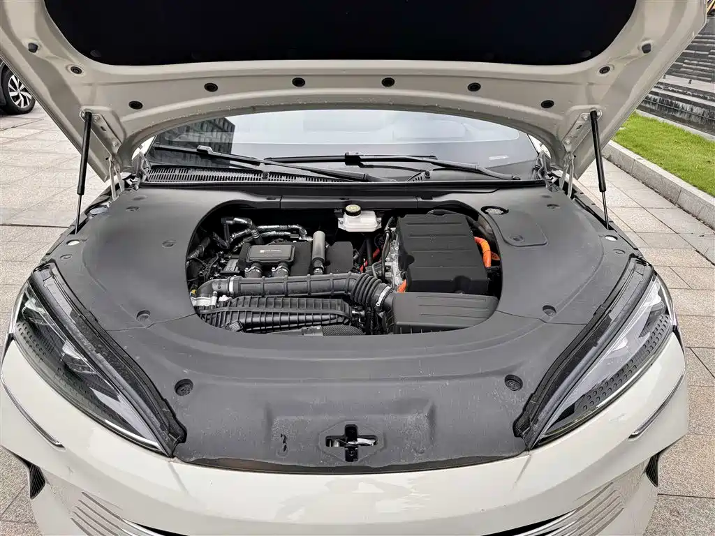 BYD Seal 07 DM-i 2025 Smart Drive Edition DM-i 1.5L 125km Premium фото 15