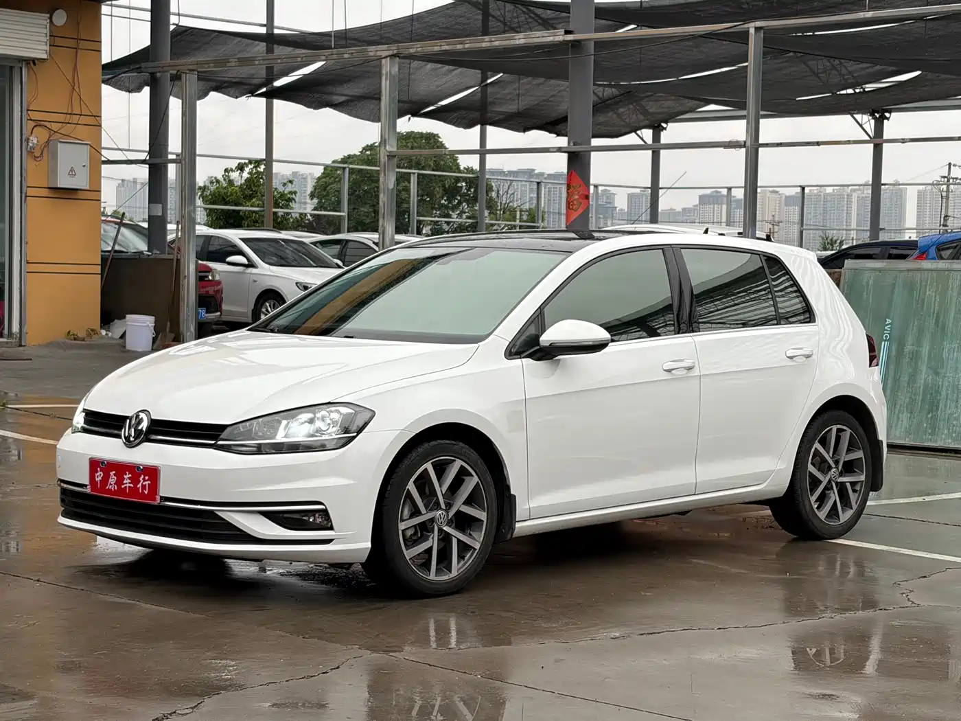 Volkswagen Golf 2020 Beloved Edition 280TSI DSG Luxury