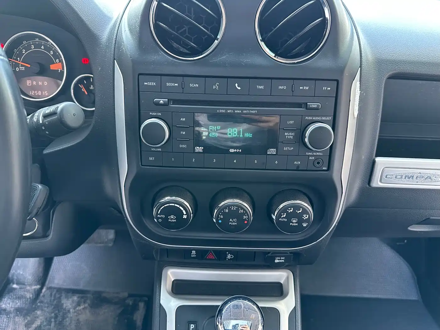 Jeep Compass (Import) 2015 2014 Facelift 2.4L 4WD Luxury Edition