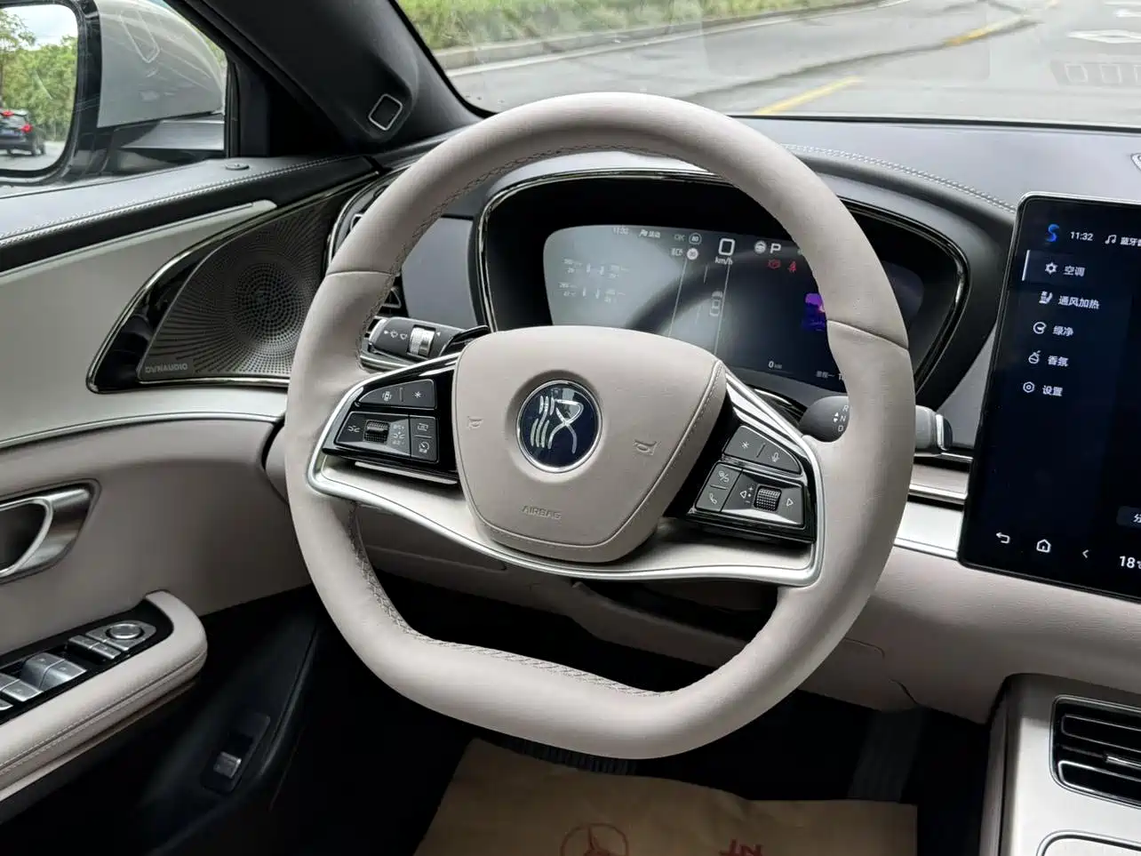 BYD Han 2026 2026 EV Intelligent Driving Edition 635KM LiDAR Flagship