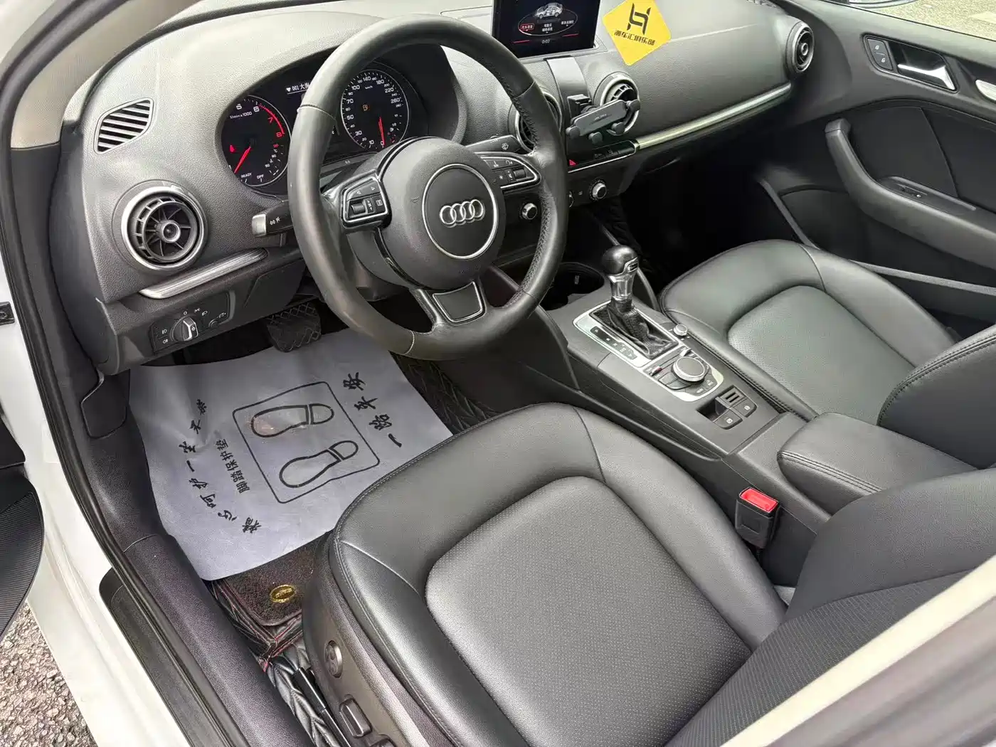 Audi A3 2016 Limousine 35 TFSI Leadership фото 5