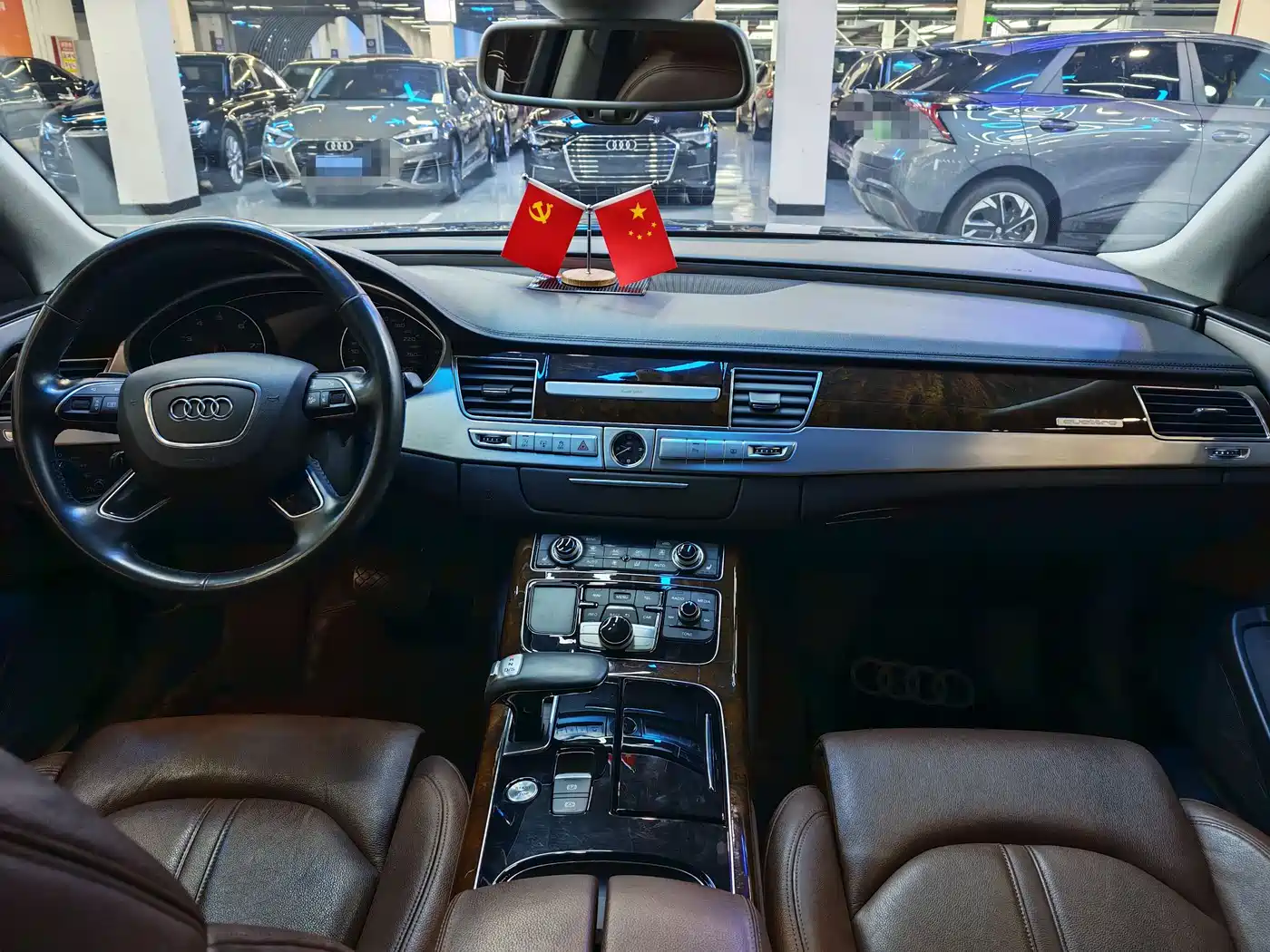 Audi A8 2017 A8L 45 TFSI quattro Comfort фото 13