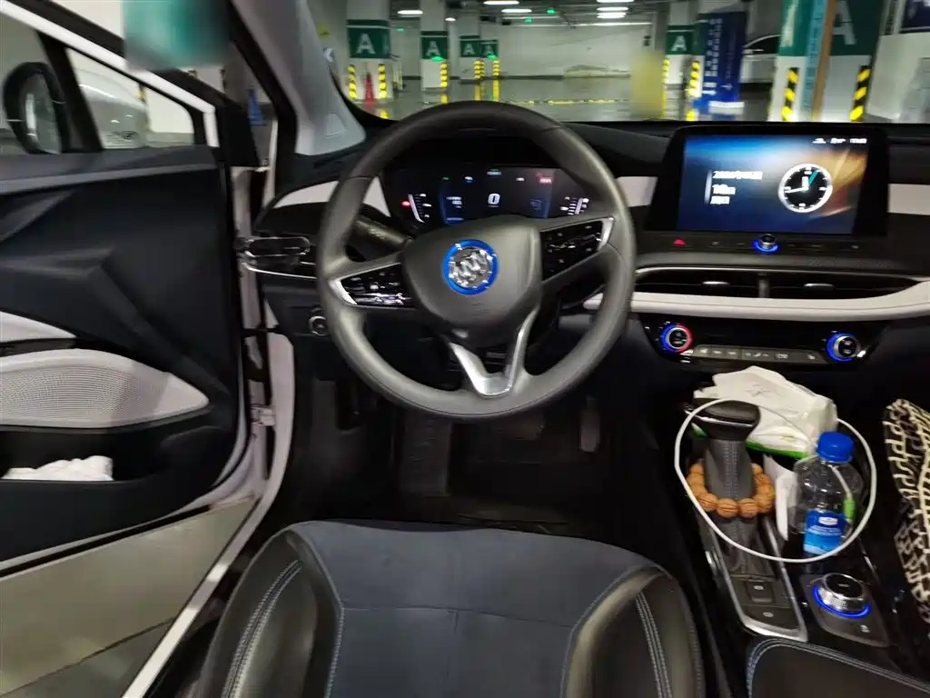 Buick Velite 6 2020 Connected Smart PLUS фото 3
