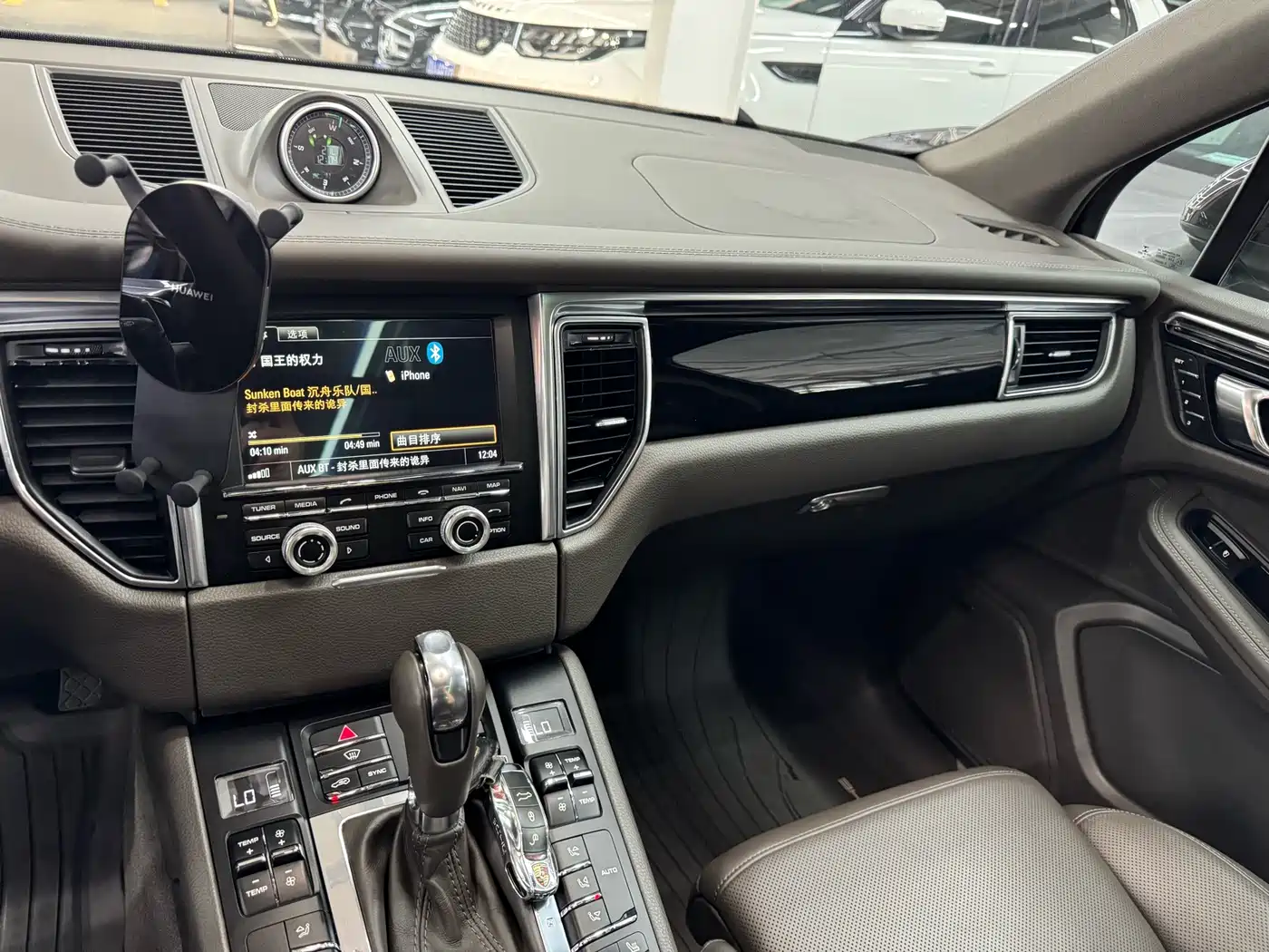 Porsche Macan 2015 2014 Macan S 3.0T