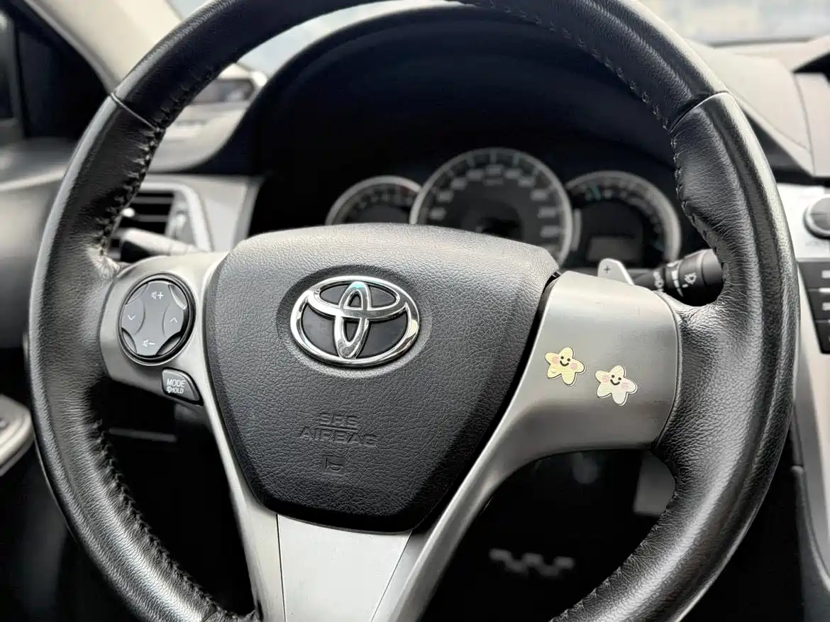 Toyota Camry 2015 Junrui 2.0S Dynamic Edition фото 16