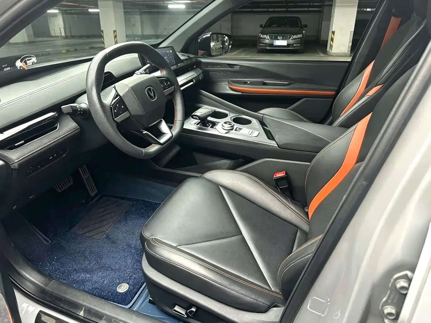 CHANGAN UNI-V