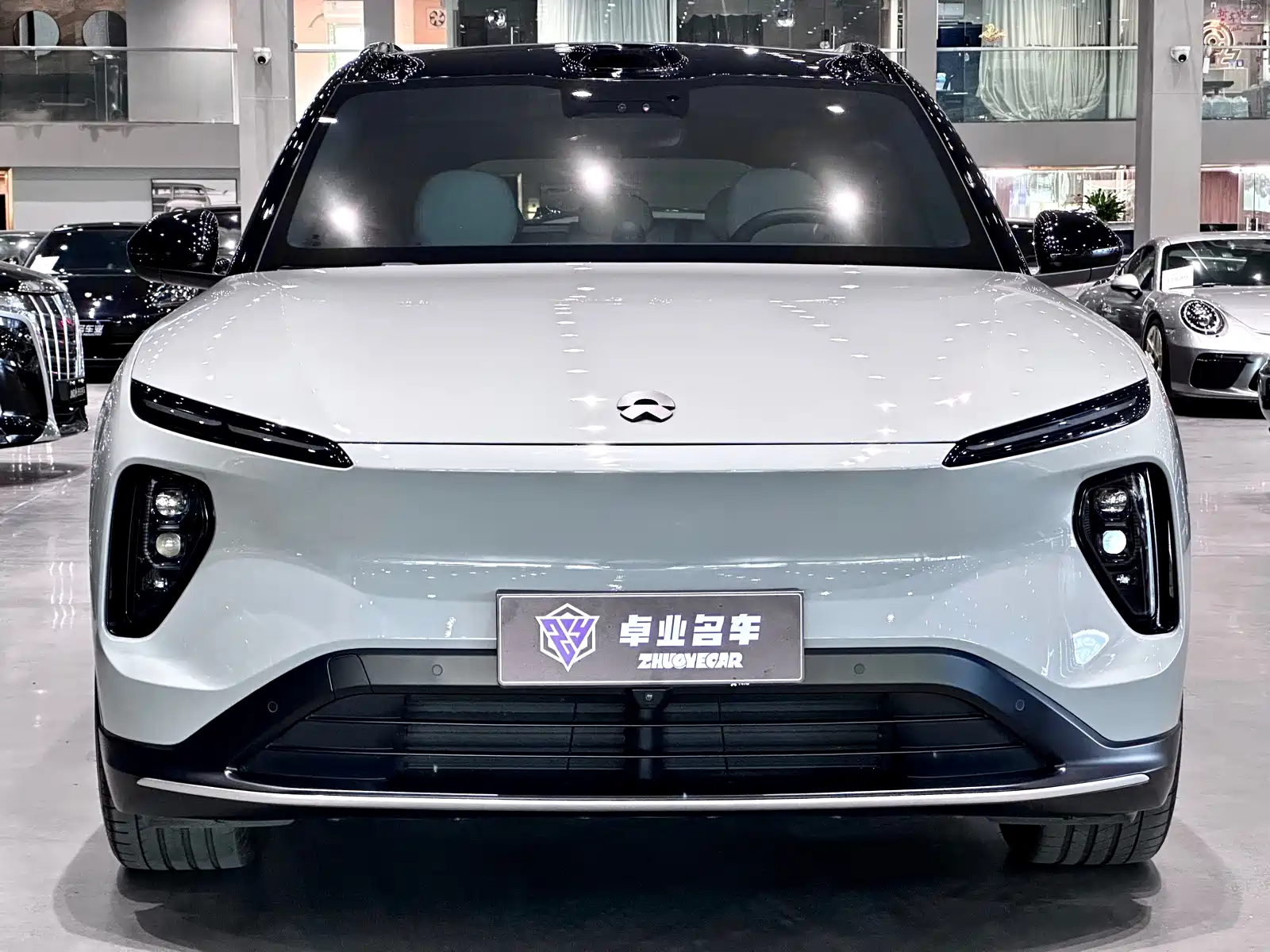 Фото 2 - NIO ES6