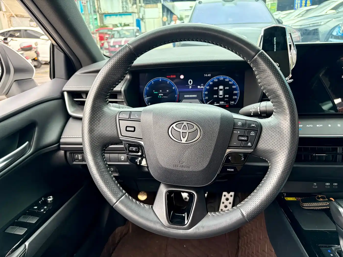 صورة 12 - Toyota Camry